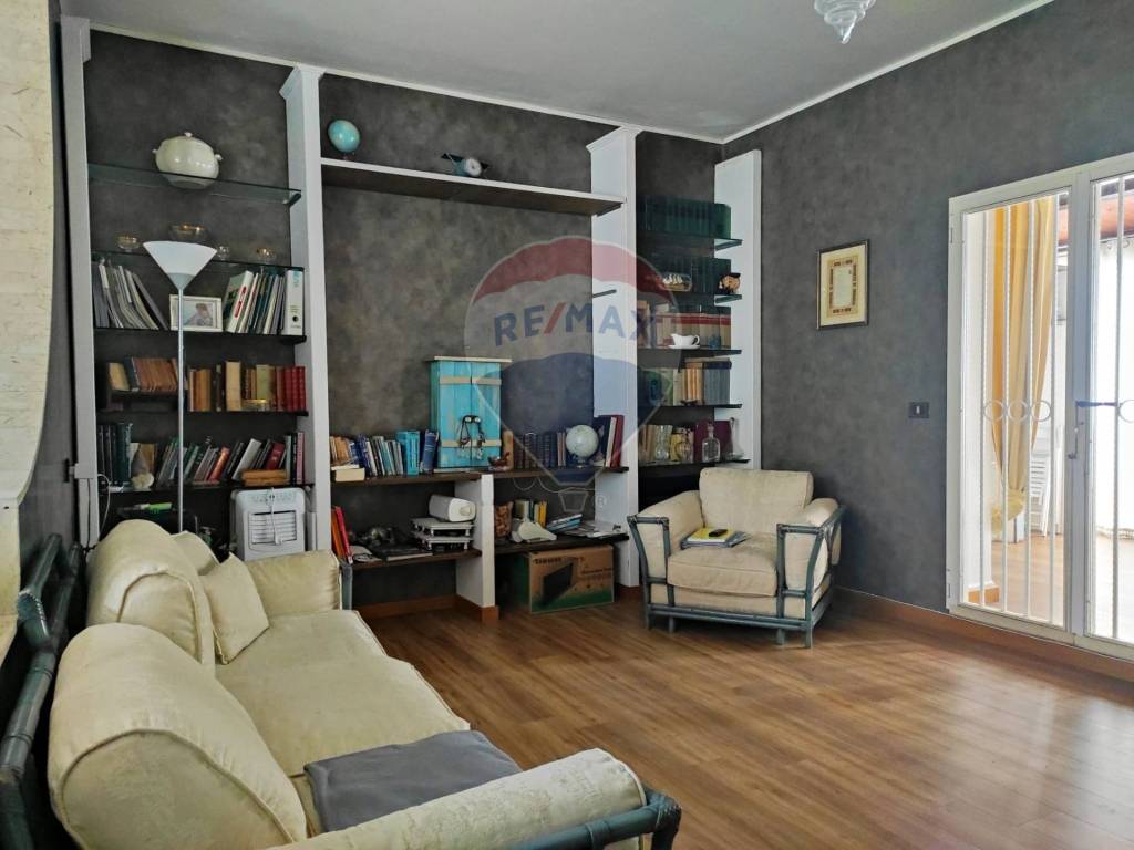 Casa indipendente a Carini in Via Rosolino Pilo, 89 - Foto 3