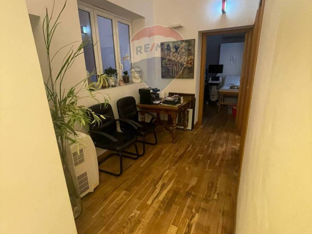 Appartamento a Palermo in Via XX Settembre, 14 - Foto 5