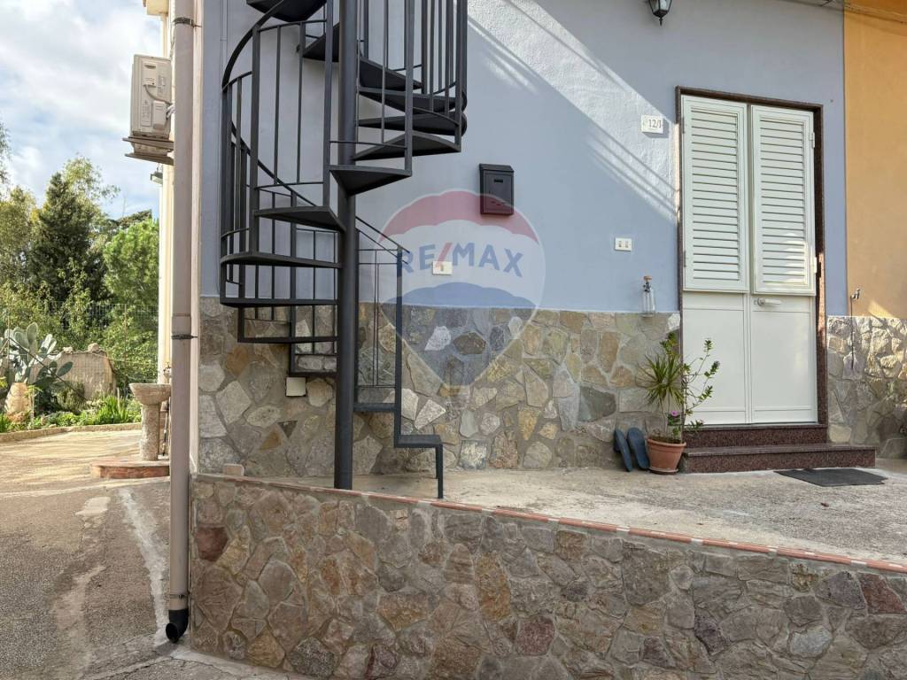 Casa indipendente a Caccamo in C.DA STRADA 12 - Foto 3