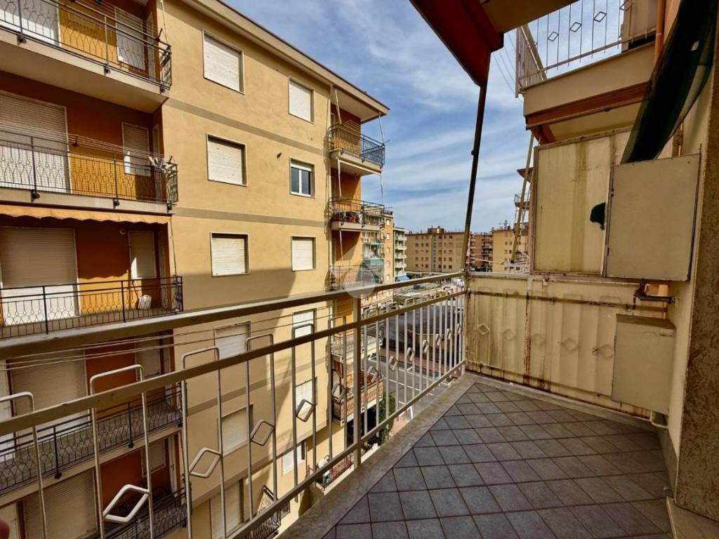 Appartamento a Andora in Via Cristoforo Colombo, 48 - Foto 2