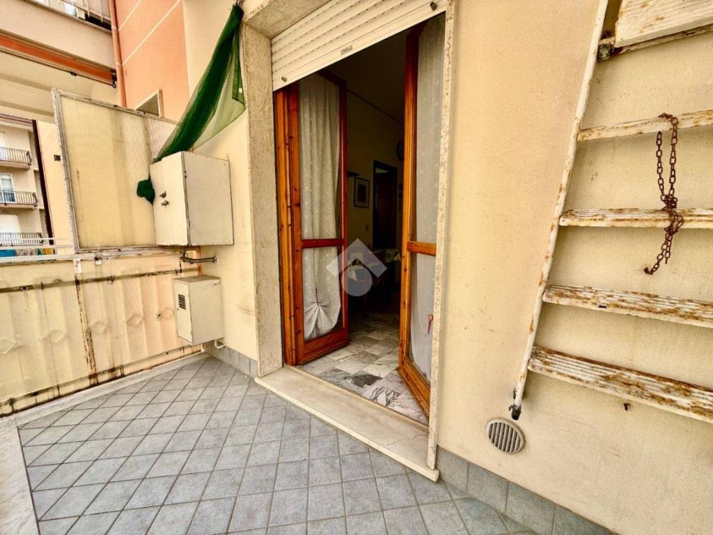 Appartamento a Andora in Via Cristoforo Colombo, 48 - Foto 4