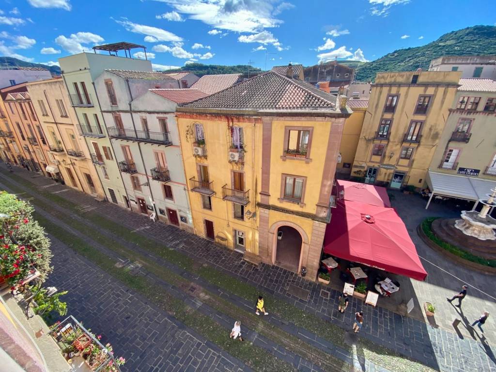 Appartamento a Bosa in Piazza Costituzione - Foto 4