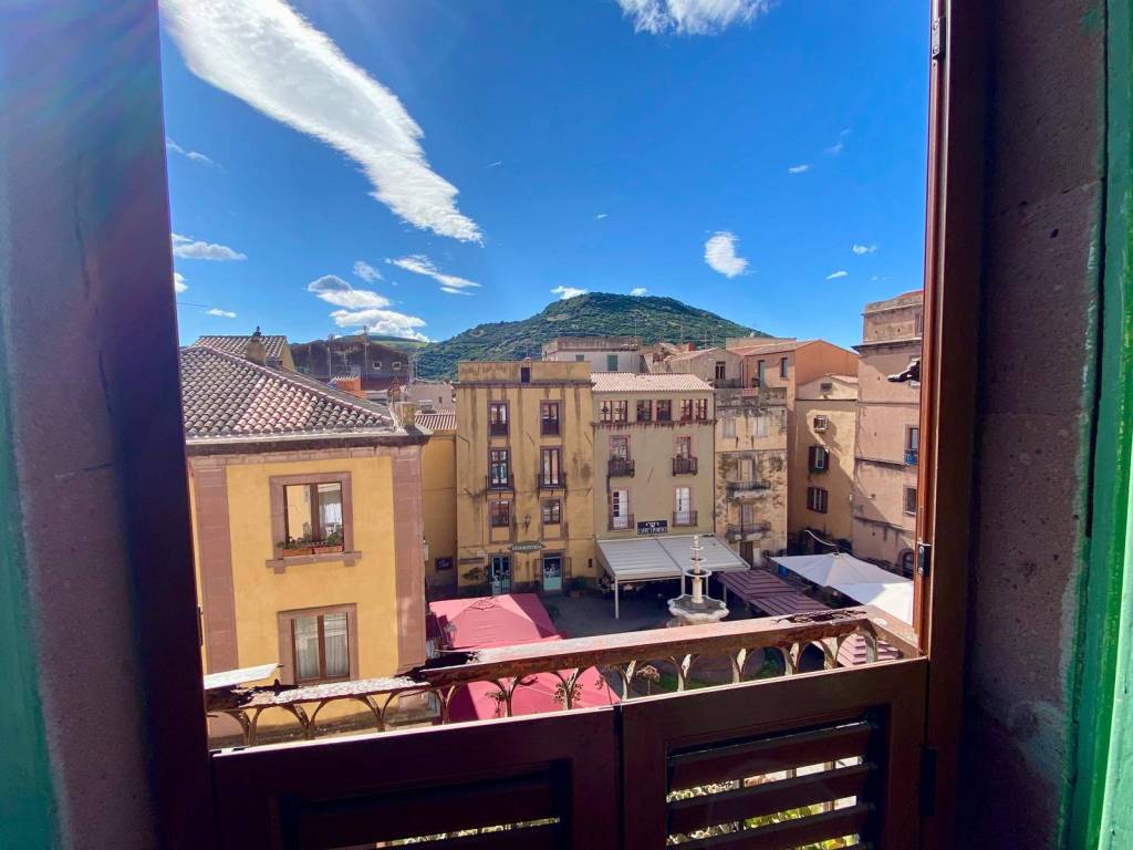 Appartamento a Bosa in Piazza Costituzione - Foto 5
