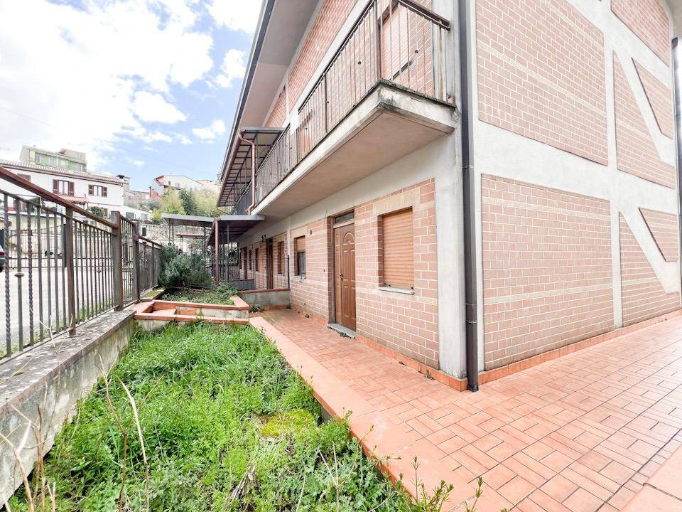 Villetta a schiera a Acuto in Via Licio Quinzio Cincinnato - Foto 2