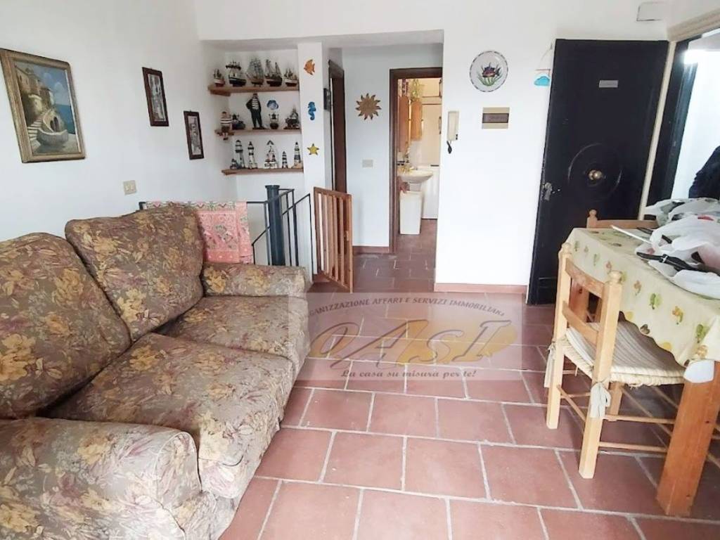 Appartamento a Formia in Via Monsignor Vincenzo Ruggiero - Foto 3