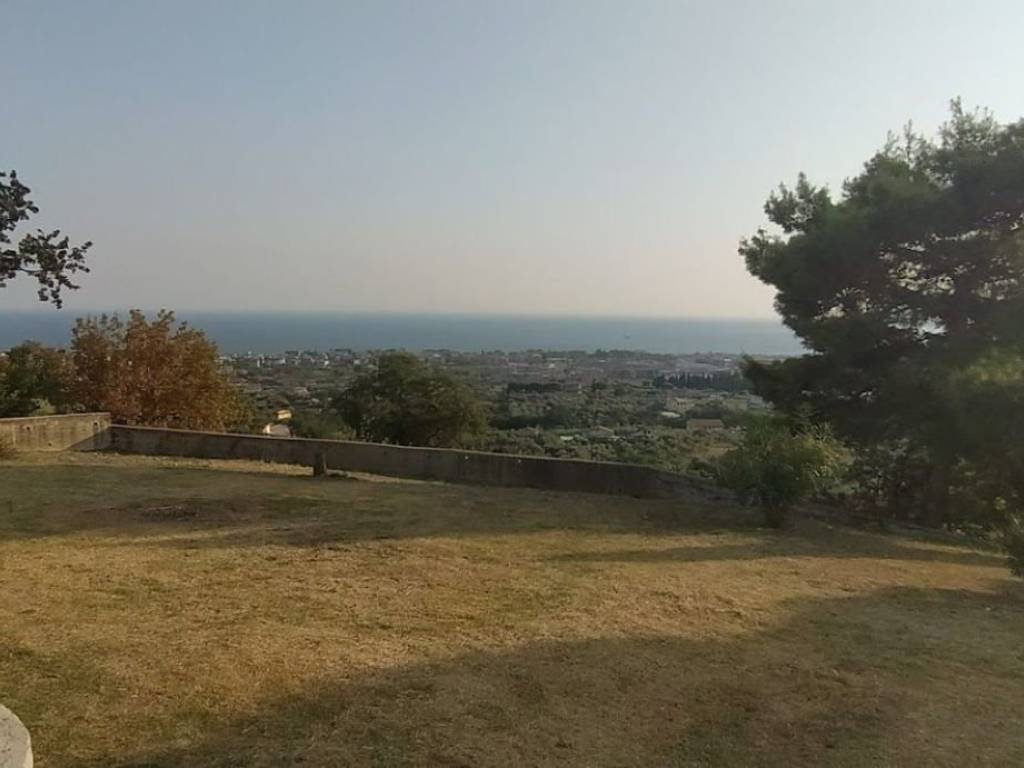 Villa a Formia in Via Rotabile - Foto 2
