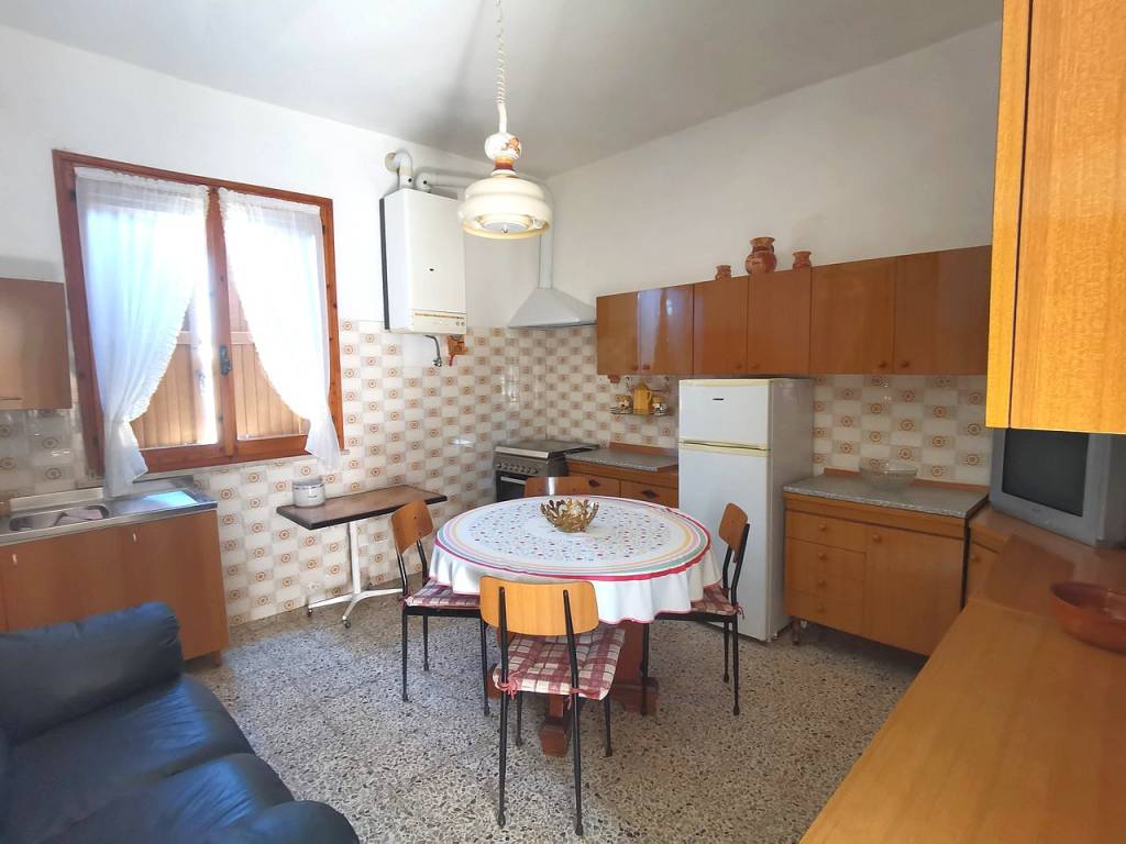 Casa indipendente a Santarcangelo di romagna in Via Trasversale Marecchia - Foto 1