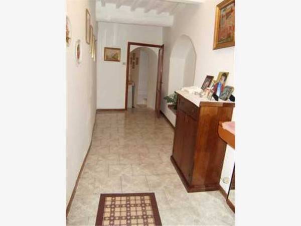 Appartamento a Radicofani in via Magi - Foto 2