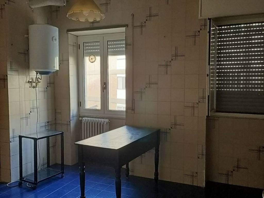 Appartamento a Taranto in Via Lago di Lesina, 4 - Foto 5