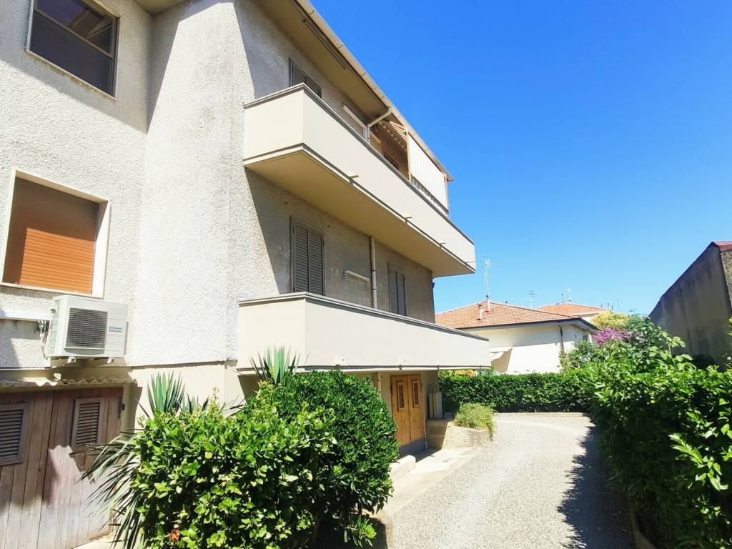 Appartamento a Rosignano marittimo in Viale italia - Foto 4