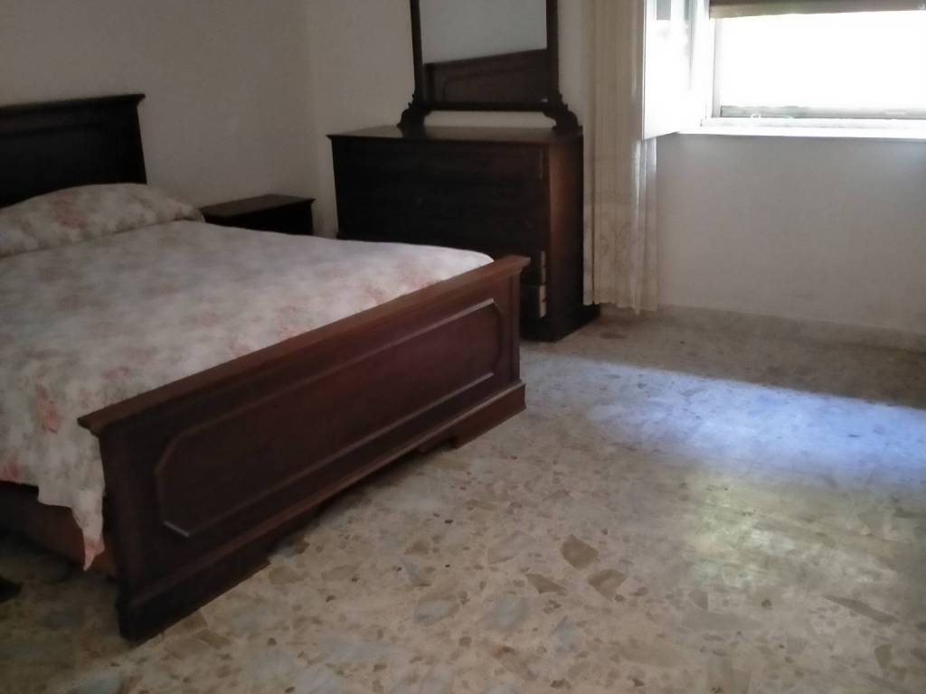Villa a Caraffa del bianco in Via Faccioli - Foto 3