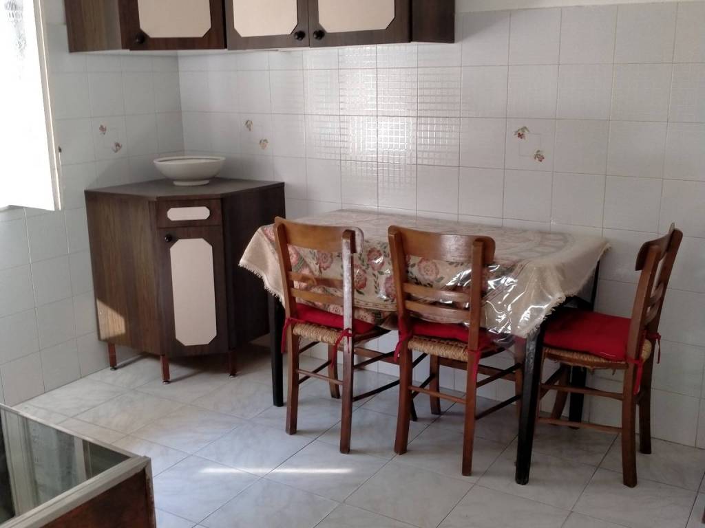 Villa a Caraffa del bianco in Via Faccioli - Foto 4