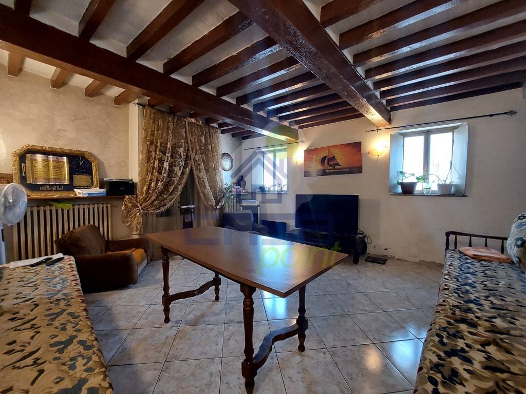 Casa indipendente a Castelnuovo bocca d'adda in VIA CAVOUR - Foto 3