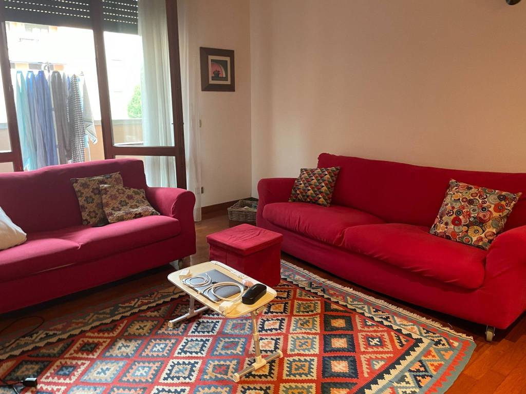 Appartamento a Reggio emilia in Via Belgio, 48 - Foto 2