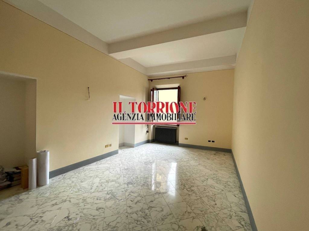 Appartamento a Pescia in Piazza Giuseppe Mazzini - Foto 5