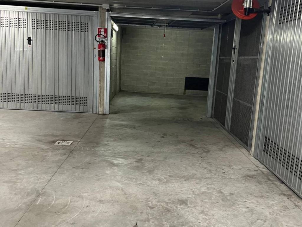 Box / garage a Genova in Via Zara, 101 - Foto 3