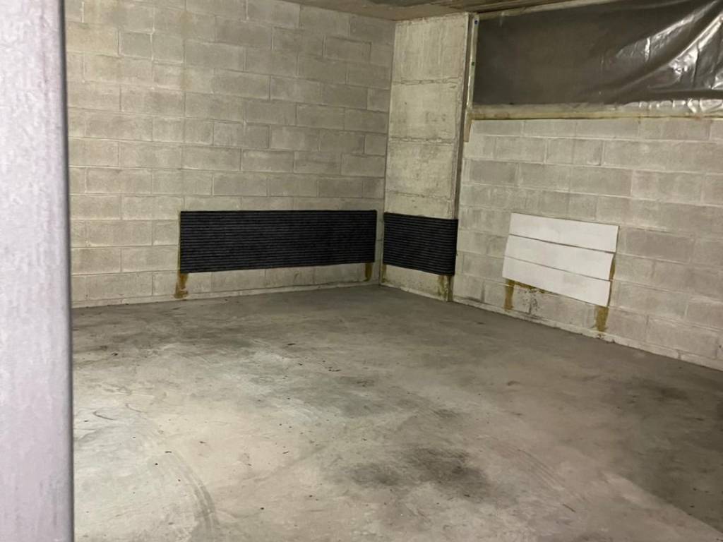 Box / garage a Genova in Via Zara, 101 - Foto 4