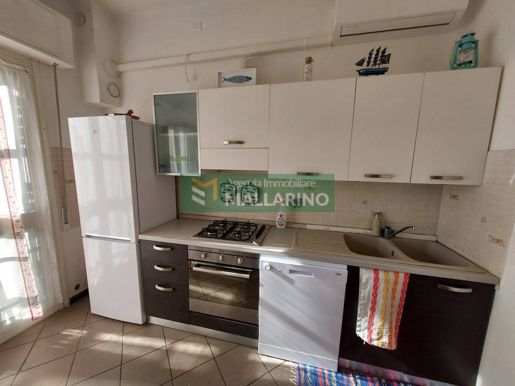 Appartamento a Finale ligure in Strada degli Orti - Foto 2