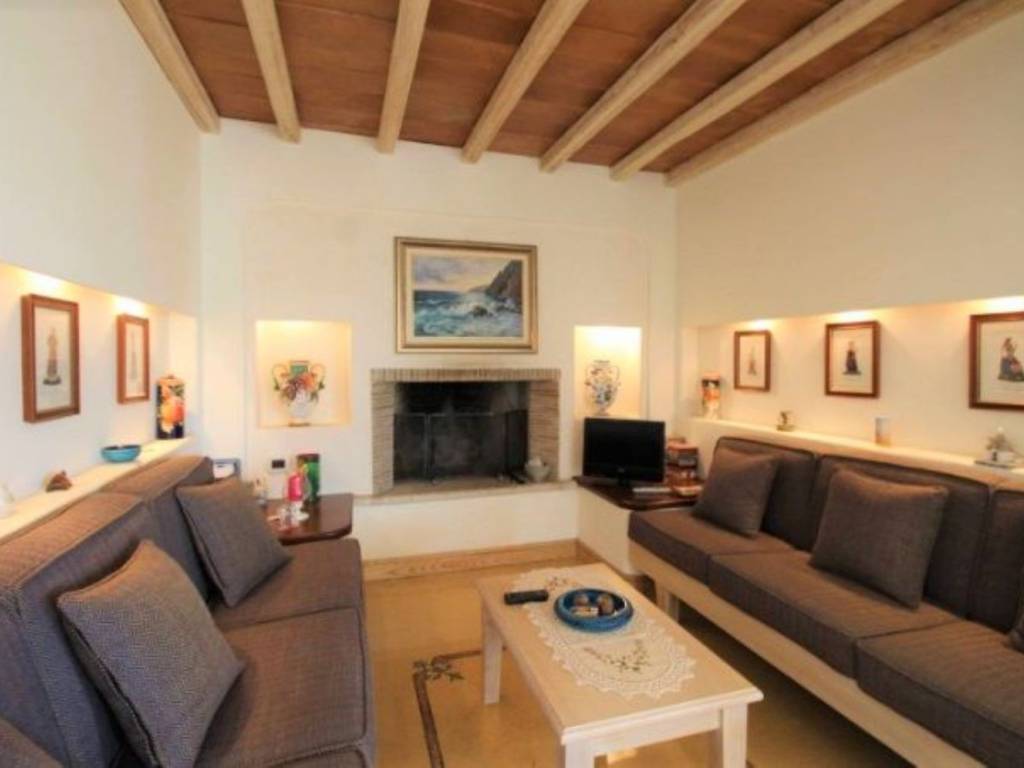 Villa a Formia in Complesso residenziale Balzorile - Foto 3