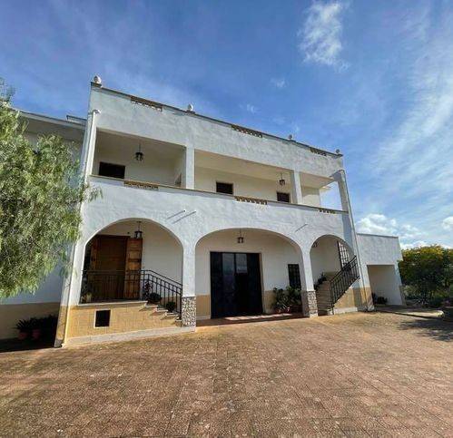 Villa a Ceglie messapica in Zona: Ceglie - Grottaglie - Foto 4