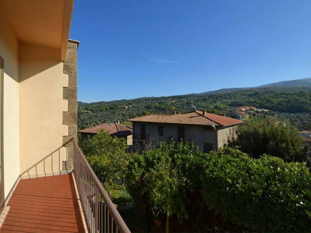 Villa a Seggiano in Via Trento E Trieste, 42 - Foto 4
