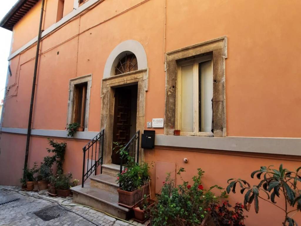 Appartamento a Casperia in Via Giuseppe Massari - Foto 2