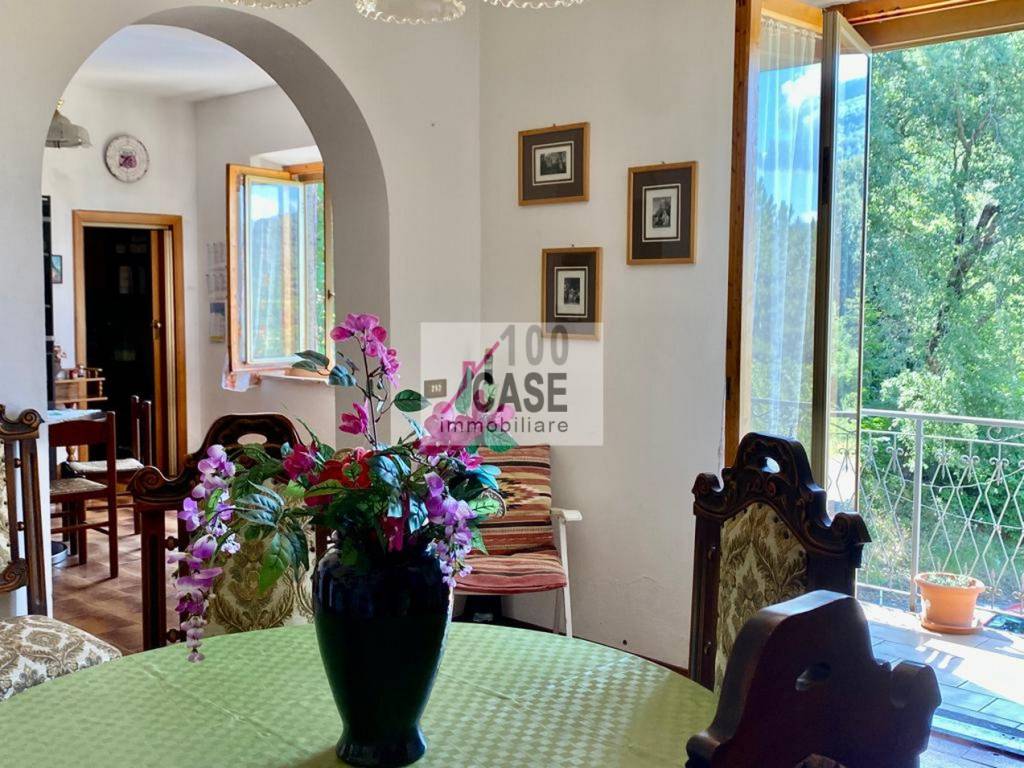 Casa indipendente a Seggiano in Strada Provinciale Pescina, 7 - Foto 4
