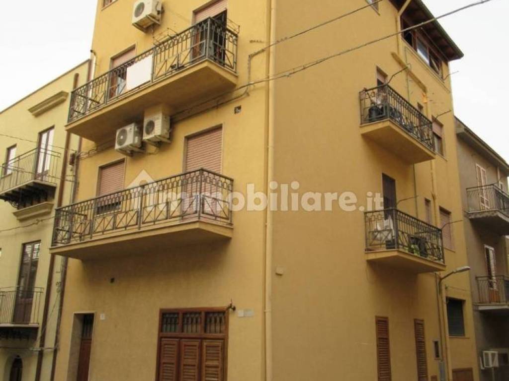 Appartamento a Castellammare del golfo in Via Roma - Foto 2