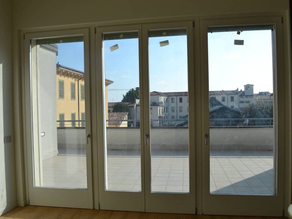 Attico / mansarda a Verona in Via Giosuè Carducci, 42 - Foto 2