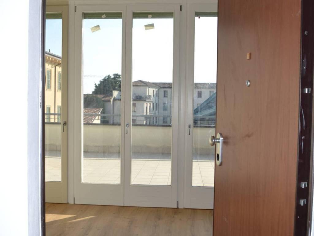 Attico / mansarda a Verona in Via Giosuè Carducci, 42 - Foto 3