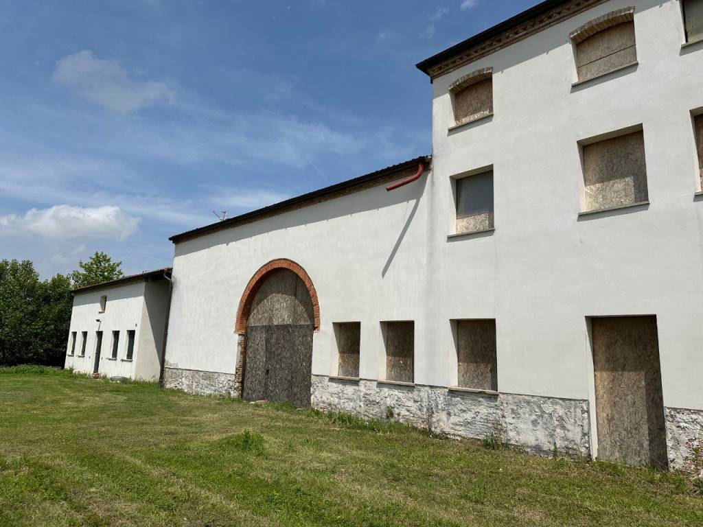 Rustico / casale a Selvazzano dentro in Via Pelosa, 64 - Foto 2