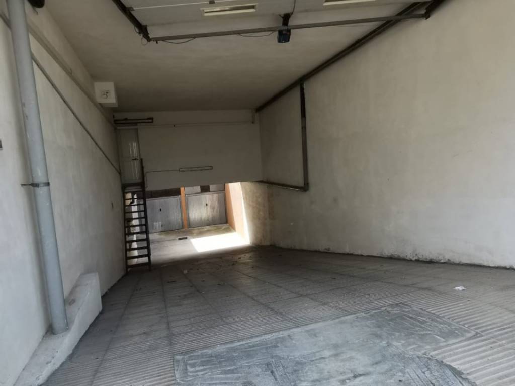 Box / garage a Maglie in Via Capitano Elio Nisi - Foto 4