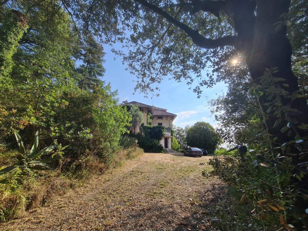 Villa a Albissola marina in Via Filippo Gentile - Foto 2