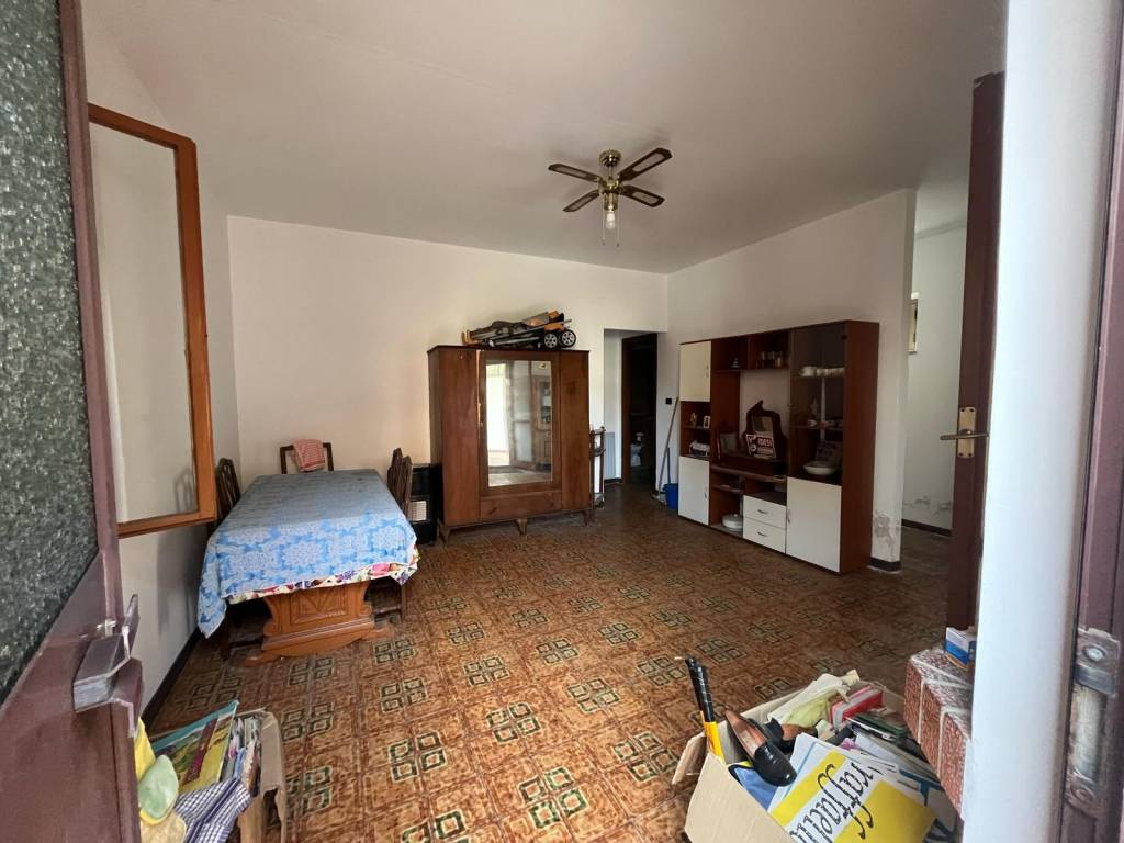 Appartamento a Bovalino in Via Francesco Calfapetra - Foto 4