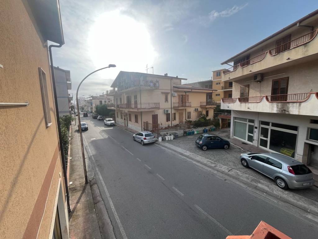 Appartamento a Bovalino in Via Francesco Calfapetra - Foto 5
