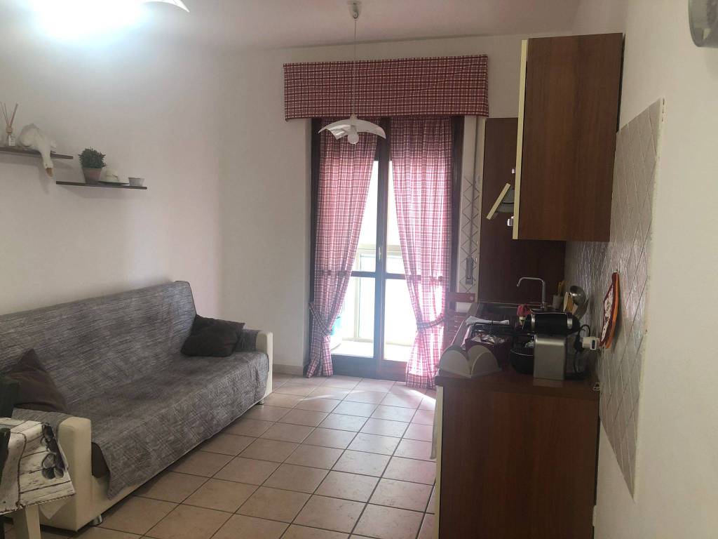Appartamento a Follonica in Via Dante Alighieri, 26 - Foto 2