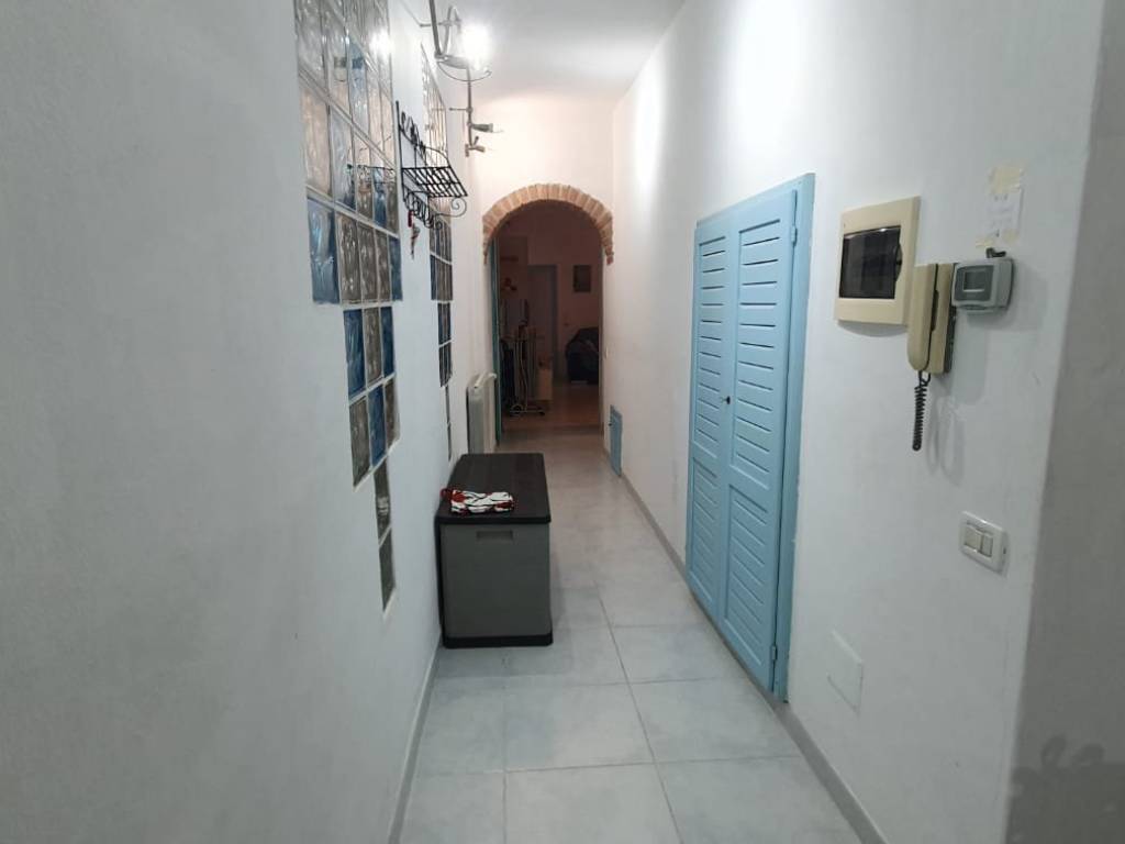Appartamento a Follonica in Via Giacomelli, 24 - Foto 4