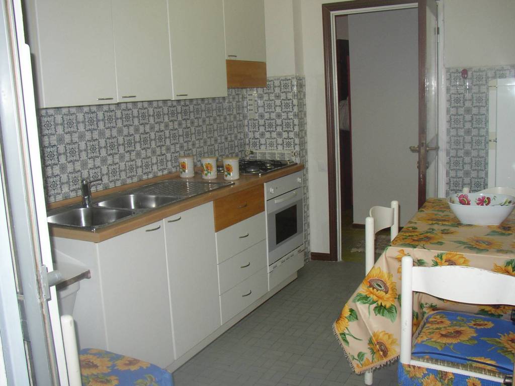 Appartamento a Follonica in Via Litoranea, 58 - Foto 4