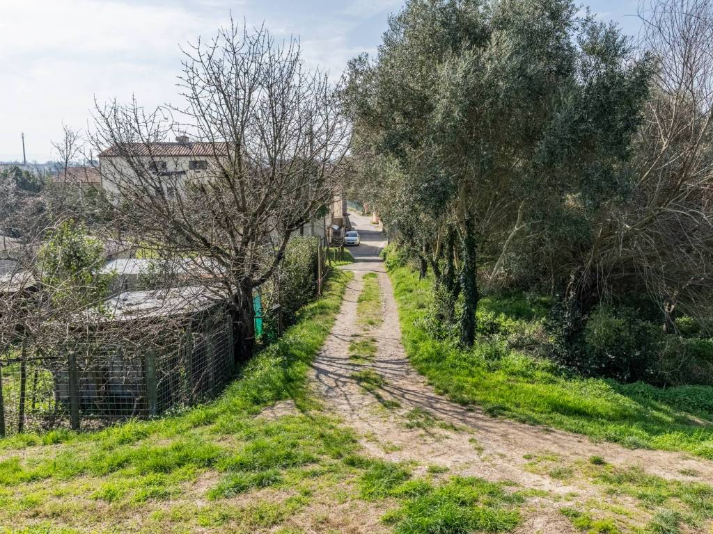 Casa indipendente a Cascina in Via Laiano - Foto 4