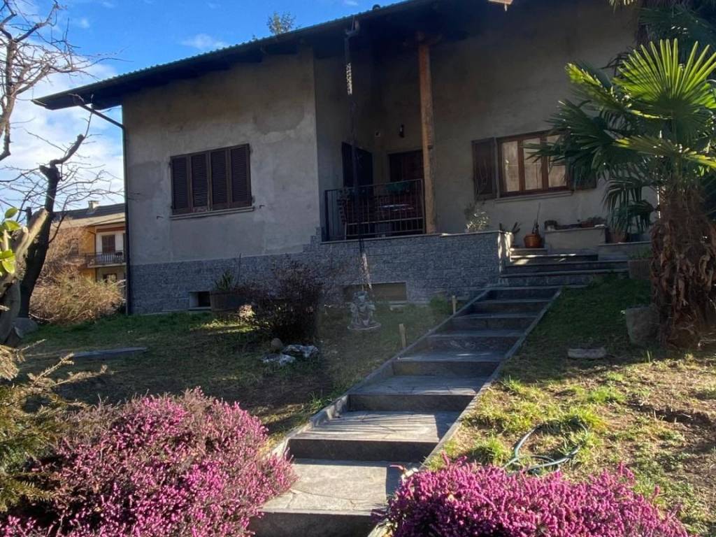 Villa a Pieve vergonte in Via Piedimulera, 73 - Foto 2