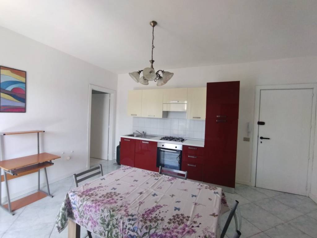 Appartamento a Lecce in Via Enrico De Nicola, 2 - Foto 4