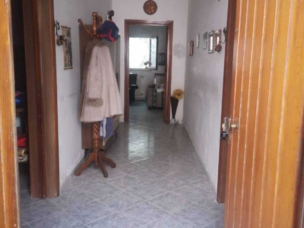 Appartamento a San donaci in Via Regina Elena, 5 - Foto 3