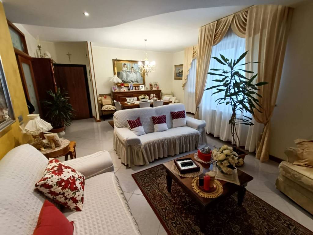 Appartamento a Martina franca in Via Antonio Gramsci - Foto 2