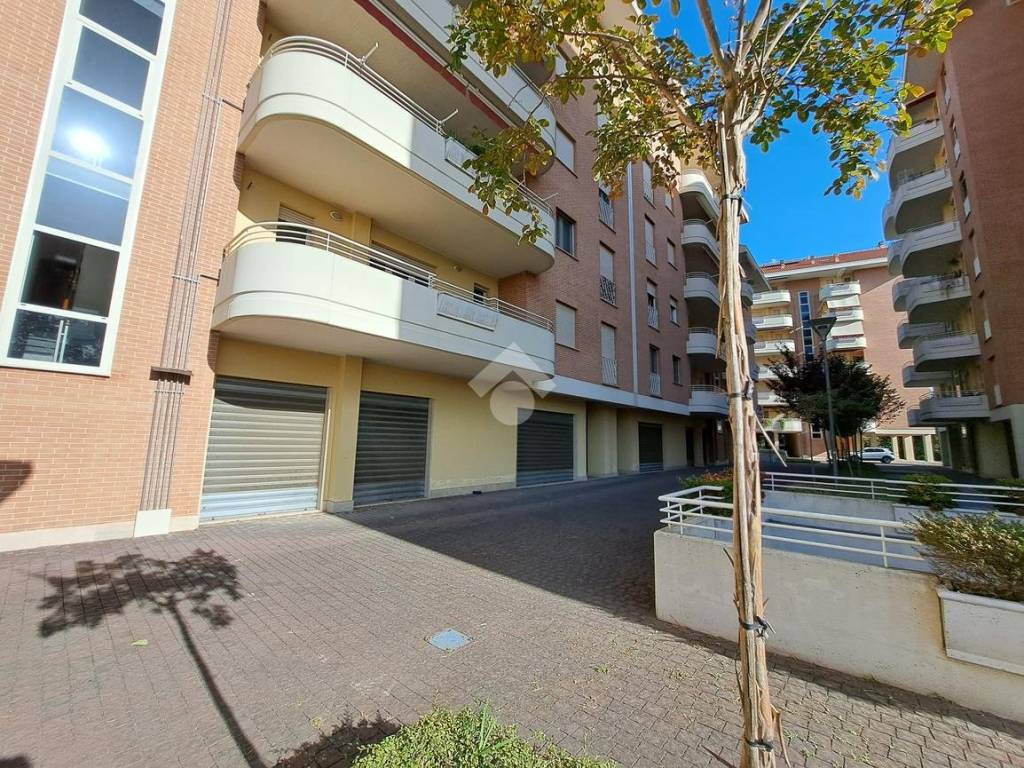 Immobile a Frosinone in Locale Commerciale Via La Botte, 51 - Foto 3