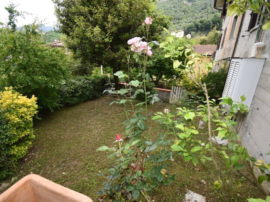 Casa indipendente a Pietrasanta in Via Solaio - Foto 5