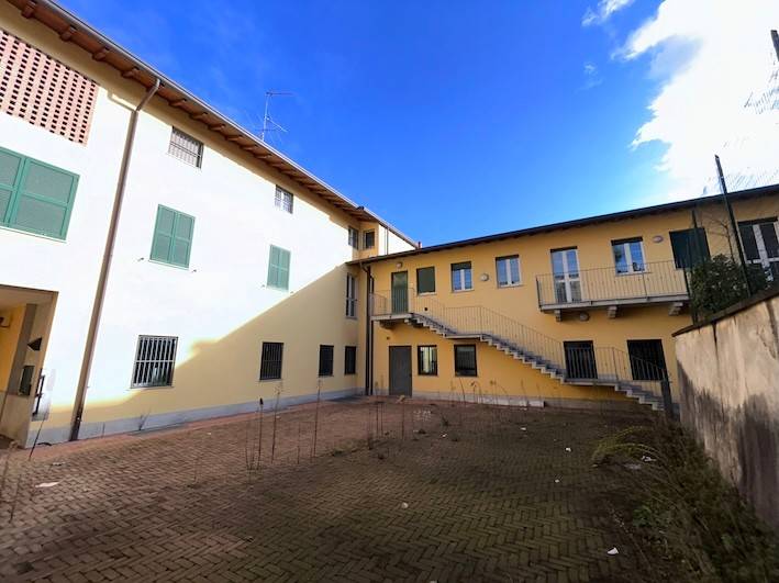 Appartamento a Jerago con orago in Via Giacomo Matteotti, 5 - Foto 4
