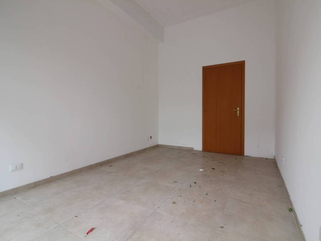 Box / garage a Erice in Via G. Cesaro, 57 - Foto 4