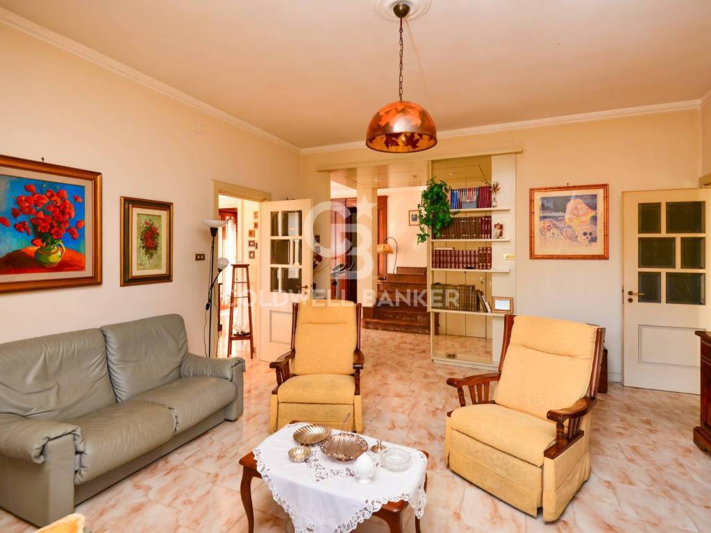 Casa indipendente a Squinzano in Via Ada Negri - Foto 3