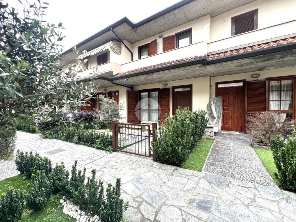 Villetta a schiera a Palazzolo sull'oglio in Via Attiraglio, 4 - Foto 2