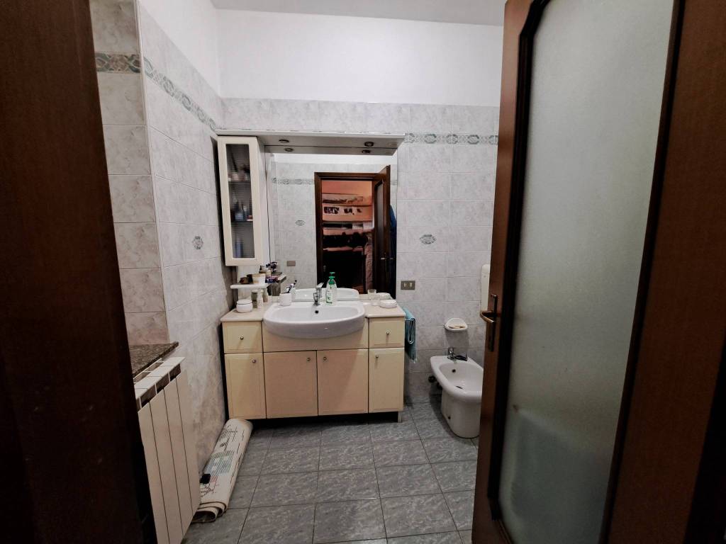 Appartamento a Tradate in Via G. Galli - Foto 4